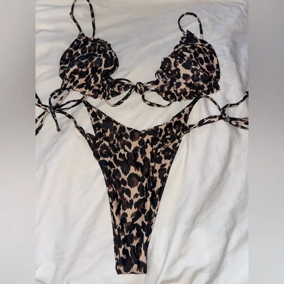 Leopard print Miami Boutique high cut leg Bold Brown and Black padded Bikini set - Picture 1 of 8